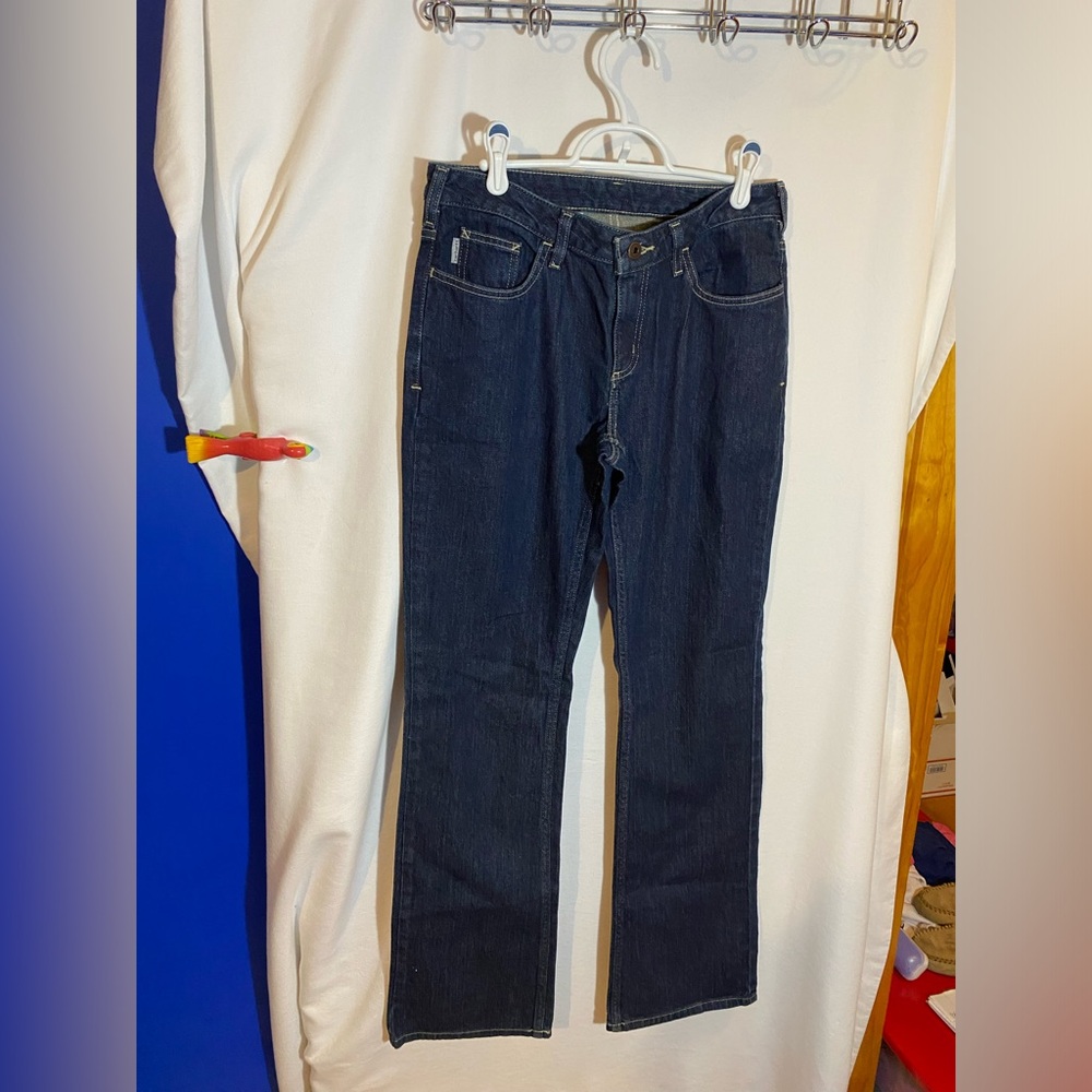 Women’s Carhartt Bootcut jeans, size 6 NWOT